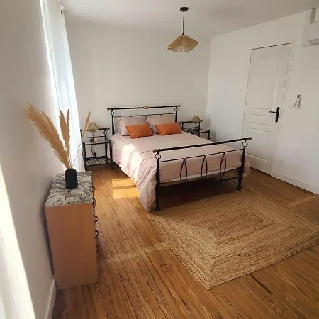 Apartment Charmante Maison De